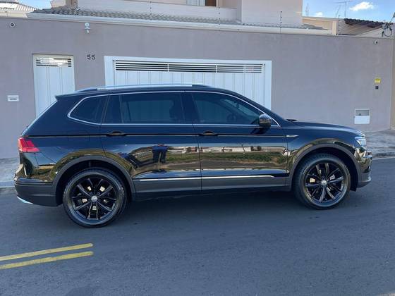 VOLKSWAGEN TIGUAN 1.4 250 TSI TOTAL FLEX ALLSPACE COMFORTLINE TIPTRONIC